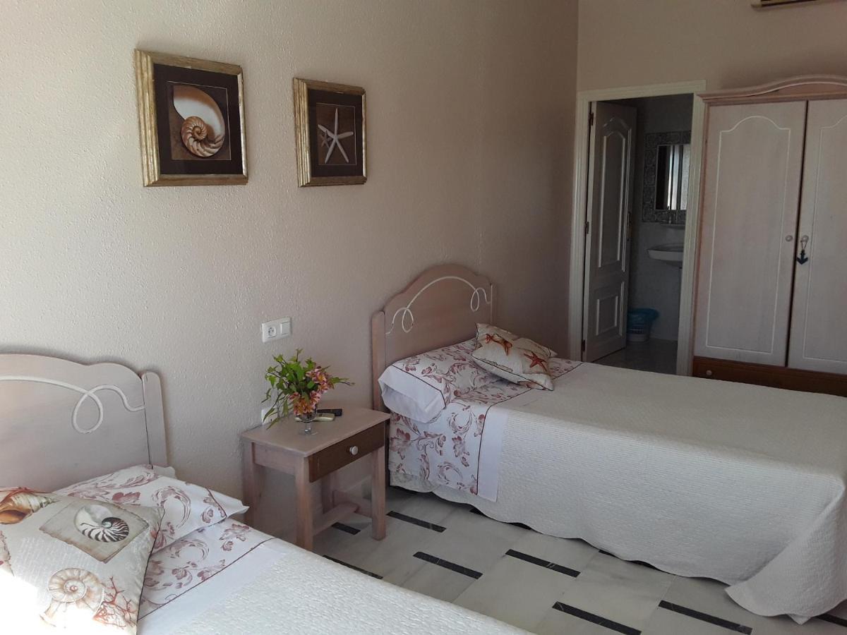 Habitaciones Hernandez Карбонерас Экстерьер фото