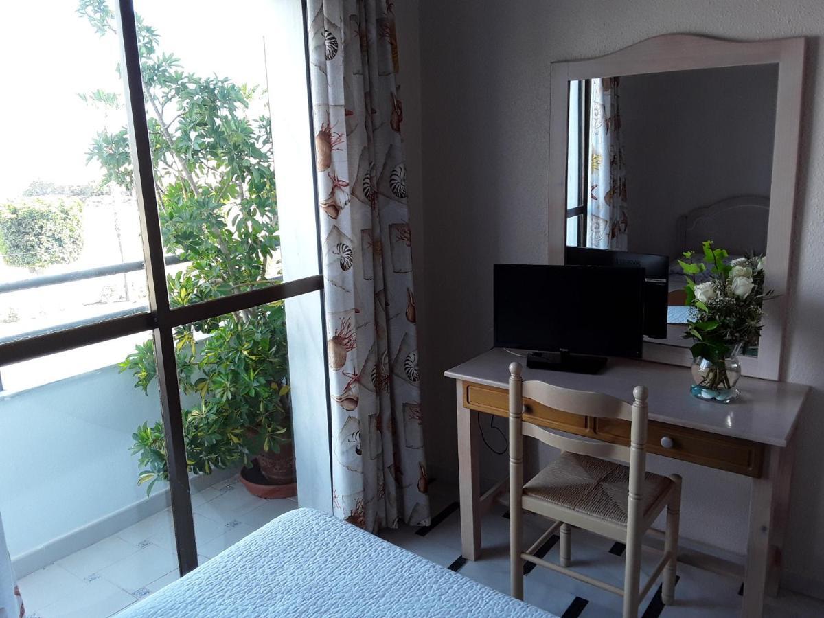 Habitaciones Hernandez Карбонерас Экстерьер фото
