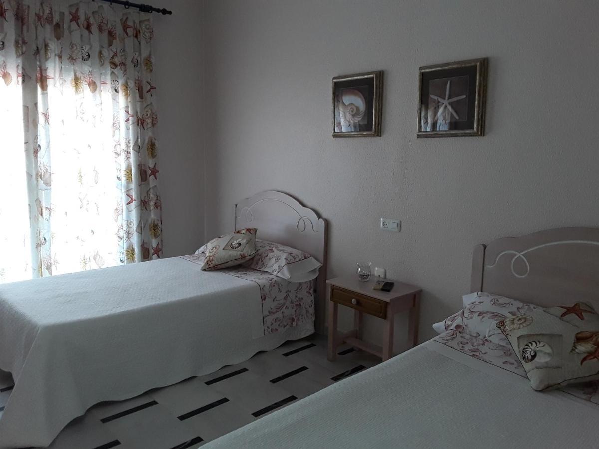 Habitaciones Hernandez Карбонерас Экстерьер фото