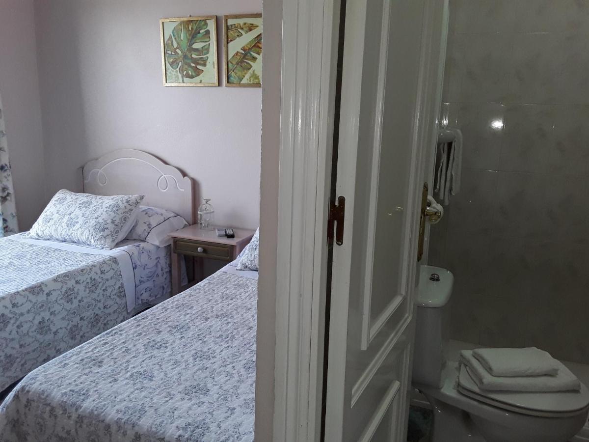 Habitaciones Hernandez Карбонерас Экстерьер фото
